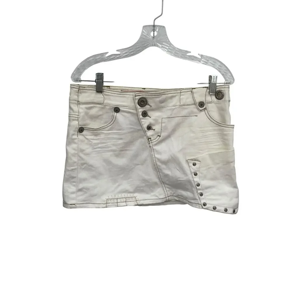 Vintage Y2K Apple Bottom Jeans Mini Skirt Embroidered White Denim Size 7 / 8